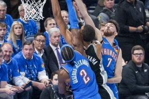雷霆vs马刺_NBA西部争霸最新动态_篮球比赛高清直播