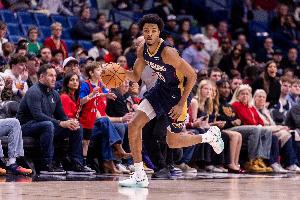 杰伦·布朗比赛直播_鹈鹕凯尔特人交易动态_NBA最新转会消息