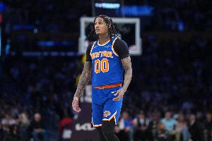 克拉克森比赛直播_马刺最新动态_NBA篮球高清观看