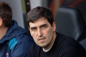 瓜迪奥拉比赛直播_利物浦英超最新动态_足球顶级教练引援传闻