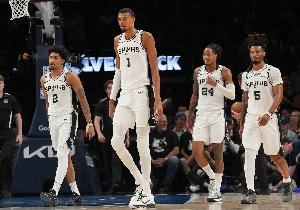 马刺vs尼克斯_nba总决赛G1前瞻_篮球比赛高清直播