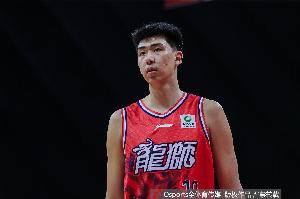 文班亚马比赛直播_CBA最新动态_中国男篮潜力新星