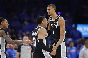 文班亚马比赛直播_NBA最新动态_篮球赛事高清观看