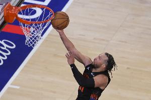 麦迪比赛直播_马刺vs尼克斯_NBA季后赛高清观看