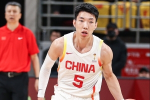 廖三宁比赛直播_CBA最新动态_北控男篮防守组织分析