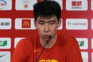 徐昕比赛直播_中国男篮最新动态_CBA国家队集训备战