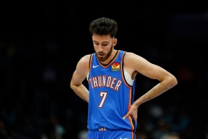 字母哥比赛直播_雷霆vs雄鹿最新动态_NBA篮球在线高清观看
