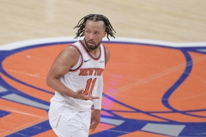 小托马斯比赛直播_尼克斯最新动态_NBA篮球新闻