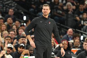开拓者vs斯普利特_NBA篮球最新动态_开拓者主帅候选名单
