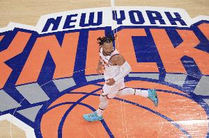 尼克斯vs对手_nba季后赛门票收入预测_篮球最新动态