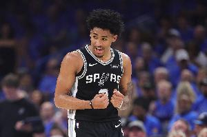 马刺vs尼克斯_NBA篮球直播高清_哈珀20岁总决赛幸运经历