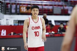 中国男篮vs放假三天_中国队最新动态_CBA集训安排