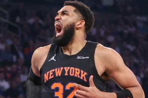 唐斯比赛直播_尼克斯最新动态_NBA总决赛高清观看