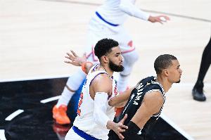 文班亚马比赛直播_文班亚马vs唐斯数据对比_NBA常规赛最新战报