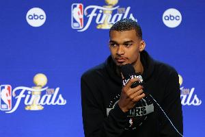 尼克斯vs马刺_NBA篮球比赛直播_关键球能力分析