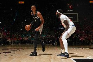 文班亚马比赛直播_文班亚马绝杀被米罗封盖_NBA尼克斯vs马刺最新战况