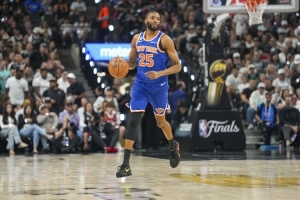 尼克斯vs对手_篮球NBA总决赛最新战报