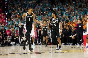 文班亚马比赛直播_林书豪谈马刺战术_NBA最新动态