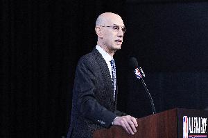 萧华谈65场规则_篮球比赛直播_NBA最新动态