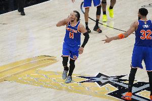 唐斯比赛直播_尼克斯vs对手_篮球NBA总决赛最新战报