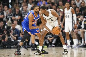 尼克斯vs篮网_NBA篮球最新战报_大桥赛后采访