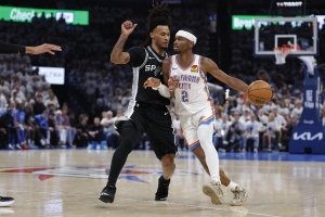 亚历山大比赛直播_雷霆vs马刺季后赛伤病回顾_NBA最新动态